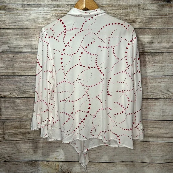 Women's White and Red Button Down Shirt - Picture 5 of 7
